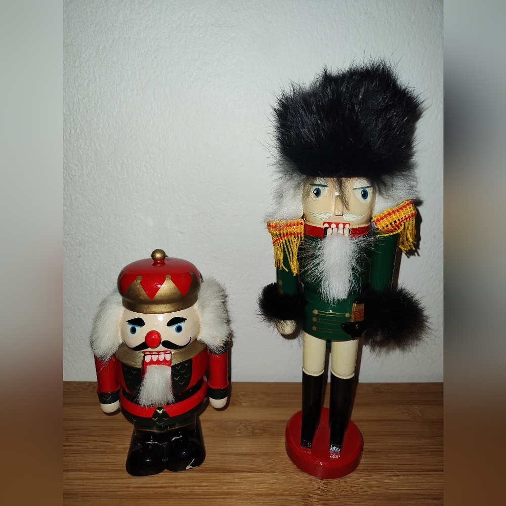 Festive Nutcracker Set with Black and Red Accents